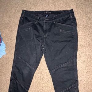 Women’s black jeans